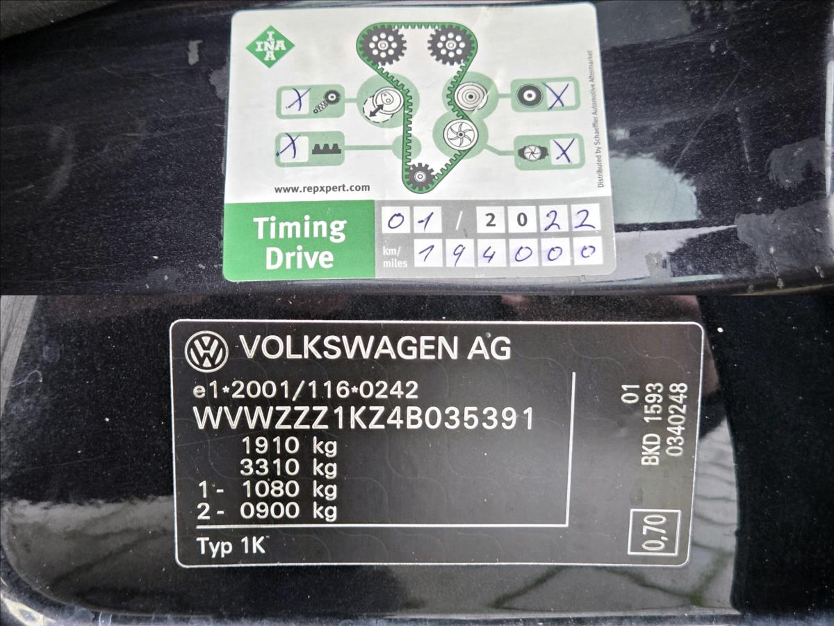volkswagen-golf-2-0-tdi-sport-rozvody - 4