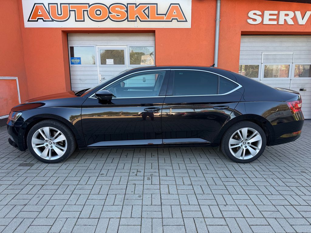 skoda-superb-2-0-tdi-140kw-dsg - 2