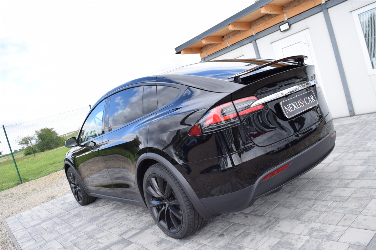 tesla-model-x-100d-4x4-zaruka-tazne - 6