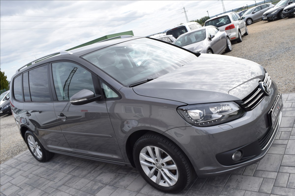 volkswagen-touran-1-6-tdi-77kw-bixenon-tazne - 3