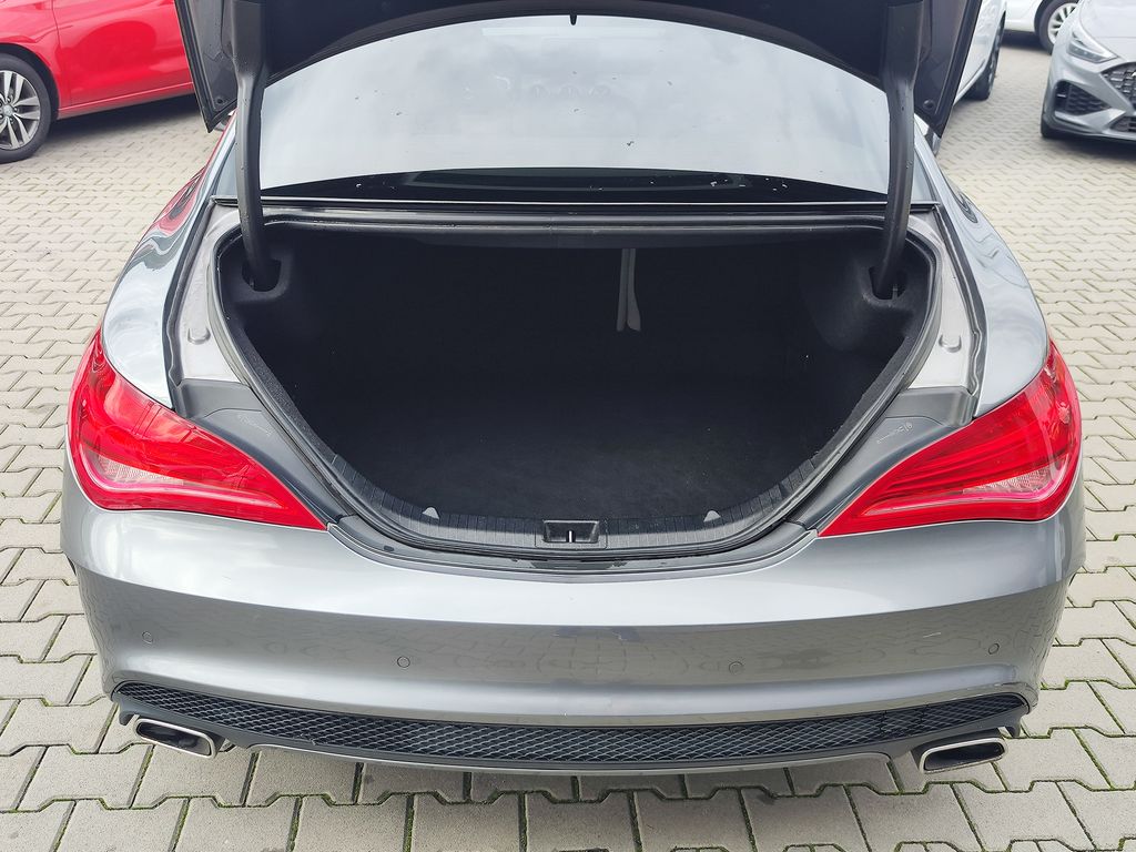 mercedes-benz-cla-cla200-130kw-amg-line-at - 8