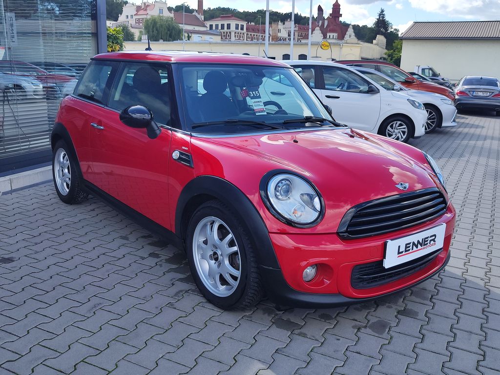 mini-cooper-1-6-90kw-pano-navi - 2