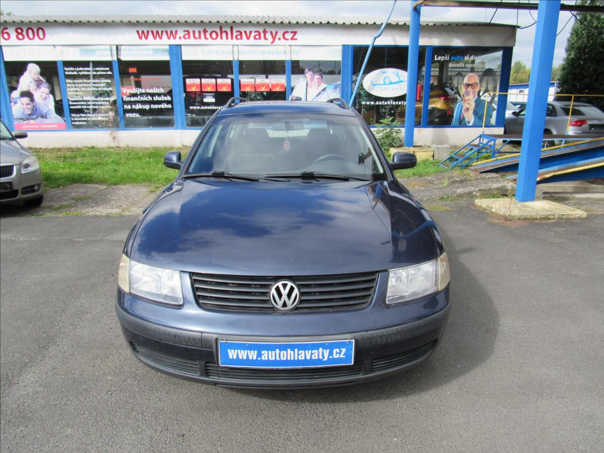 volkswagen-passat-1-6-i-74kw-combi - 1