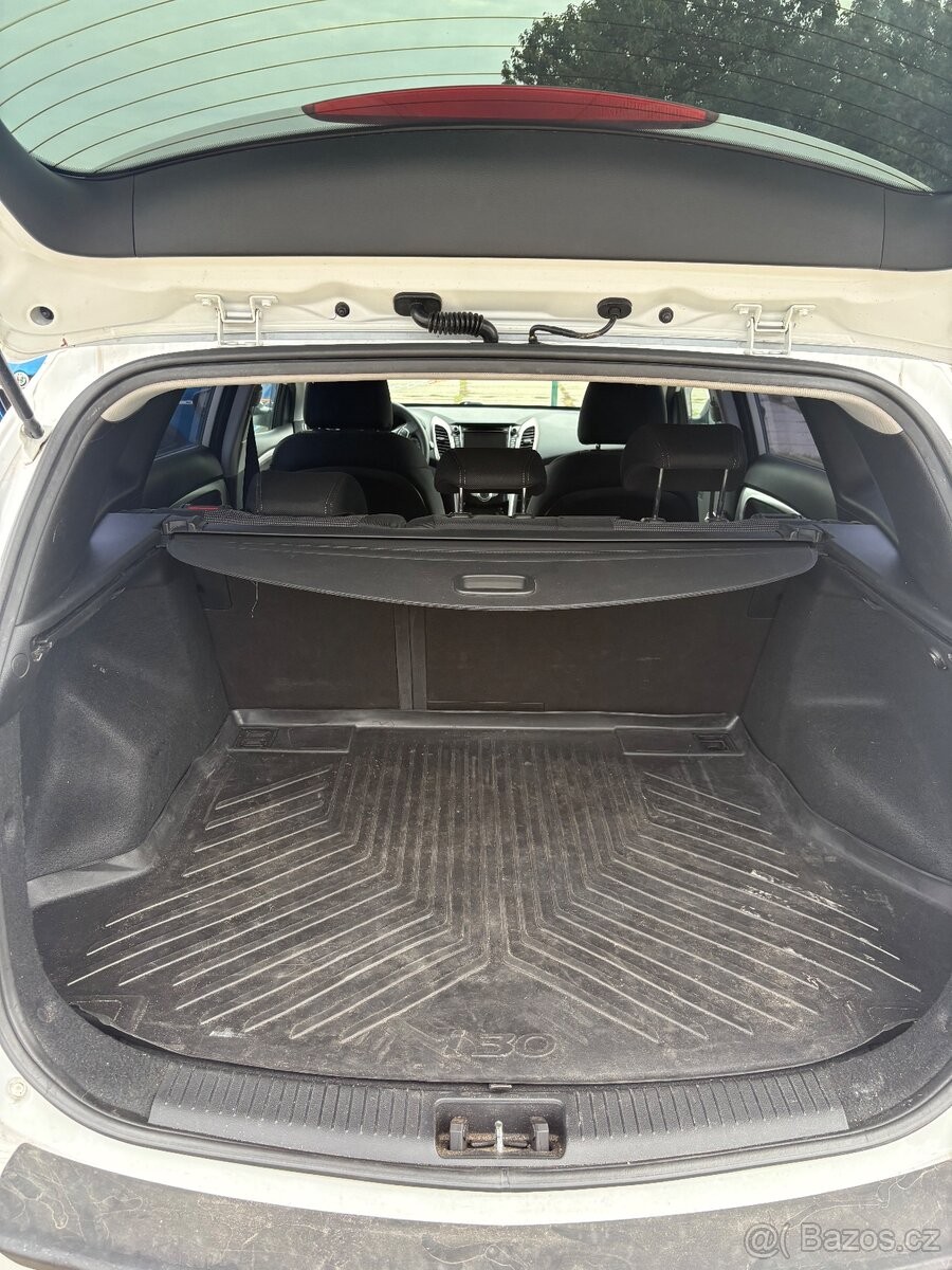 hyundai-i30-1-6-gdi-99-kw-2017 - 5