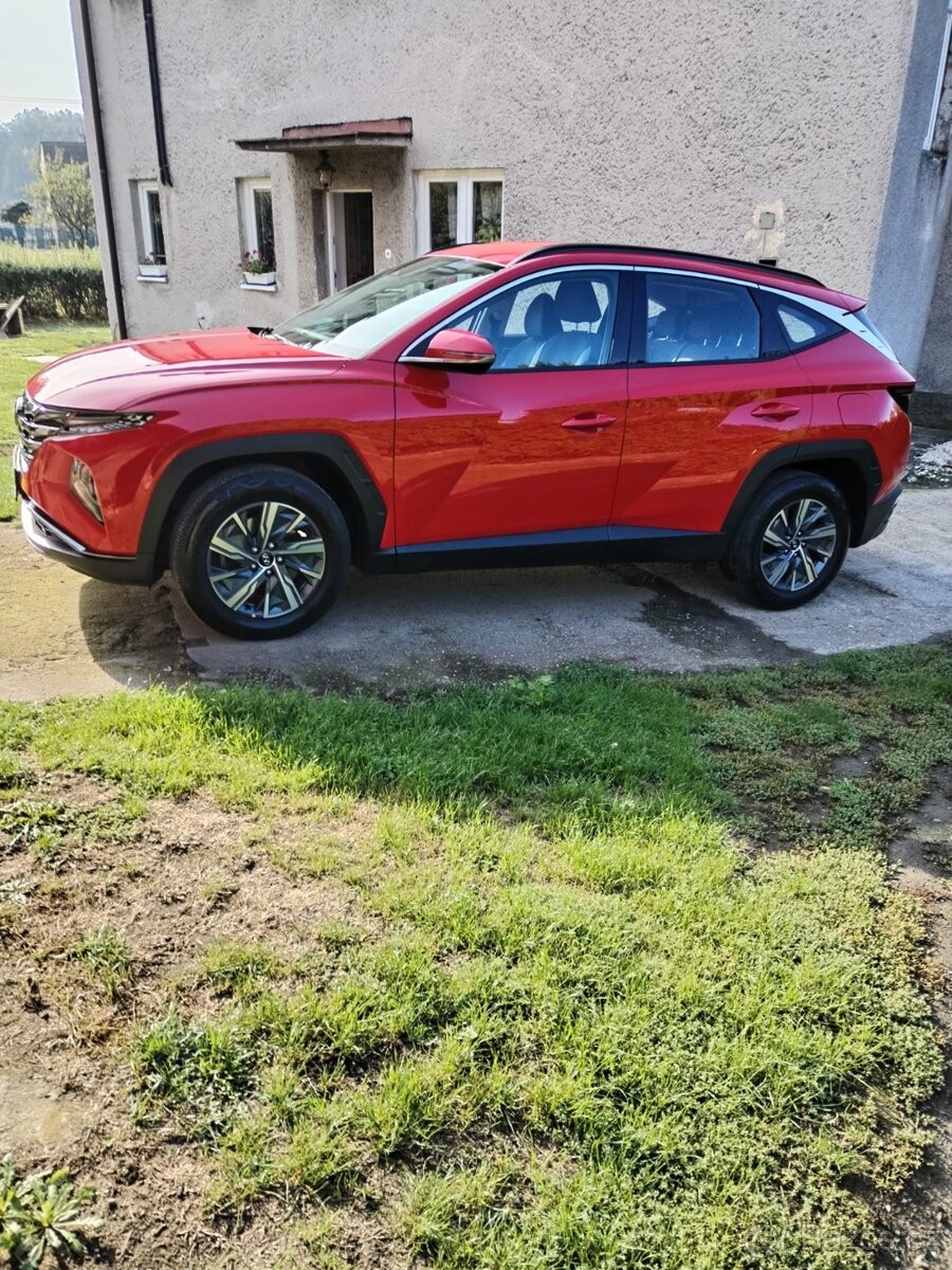 Hyundai Tucson 1,5   Rok výroby 2022