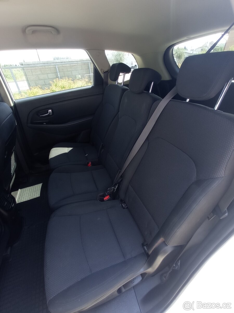 kia-carens-1-7-comfort-plus-crdi-2016-1-maj - 4