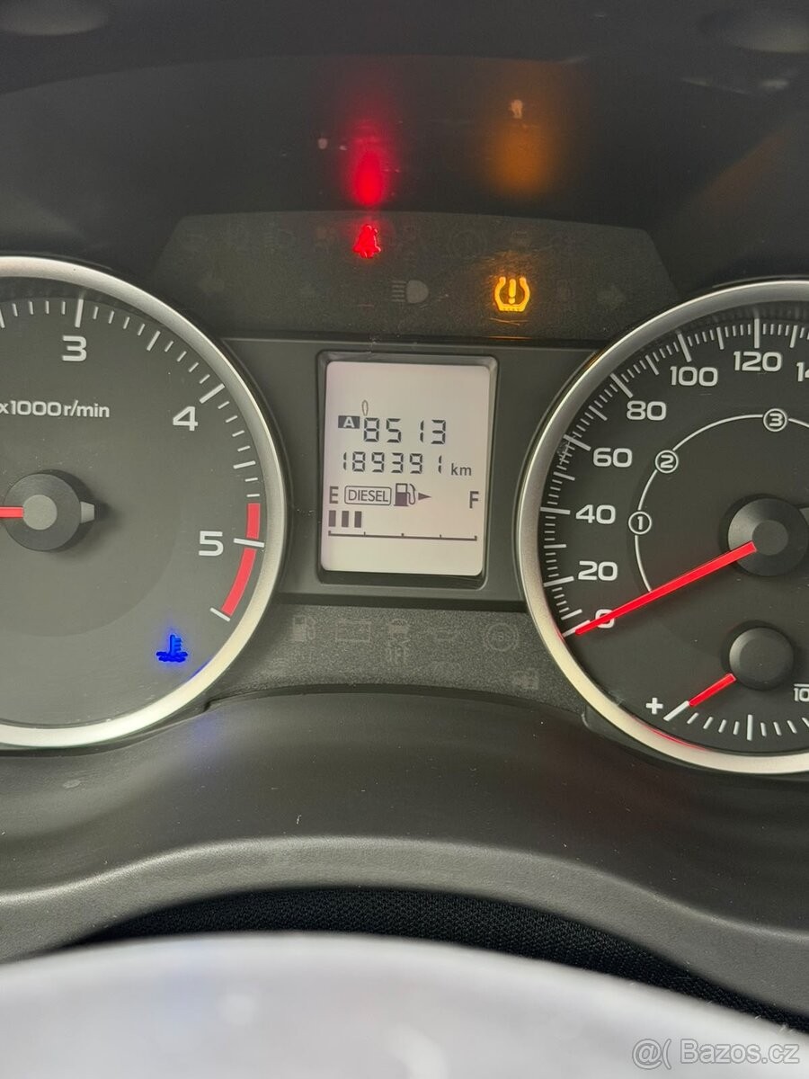 subaru-forester-2-0-d-active-4x4 - 5