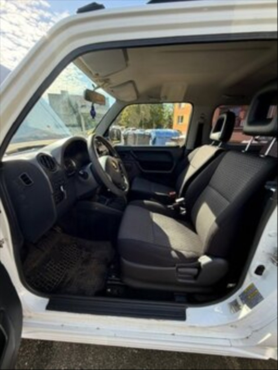 suzuki-jimny-1-3-4x4-62-5-kw-tazne - 7
