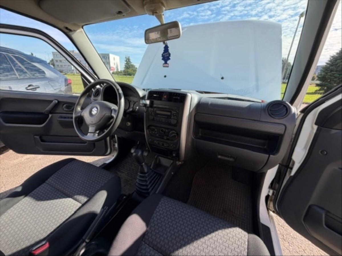 suzuki-jimny-1-3-4x4-62-5-kw-tazne - 9
