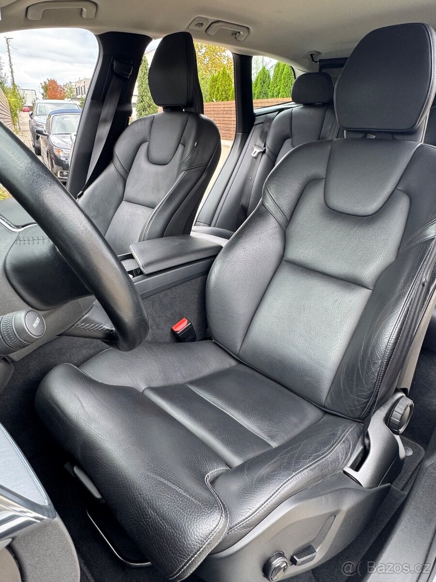 volvo-xc60-2-0-d4-2020 - 7