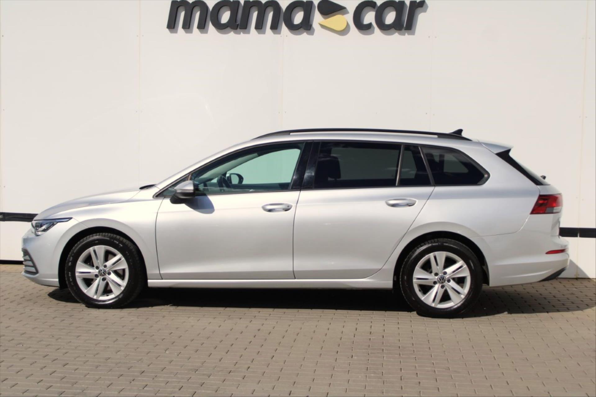 volkswagen-golf-2-0-tdi-life-business-navi-acc - 3