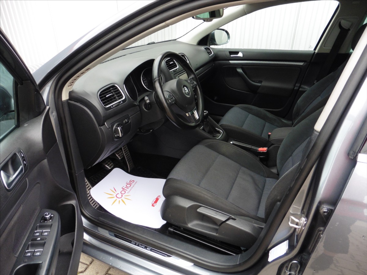 volkswagen-golf-1-4-tsi-style-navi-xenon - 8