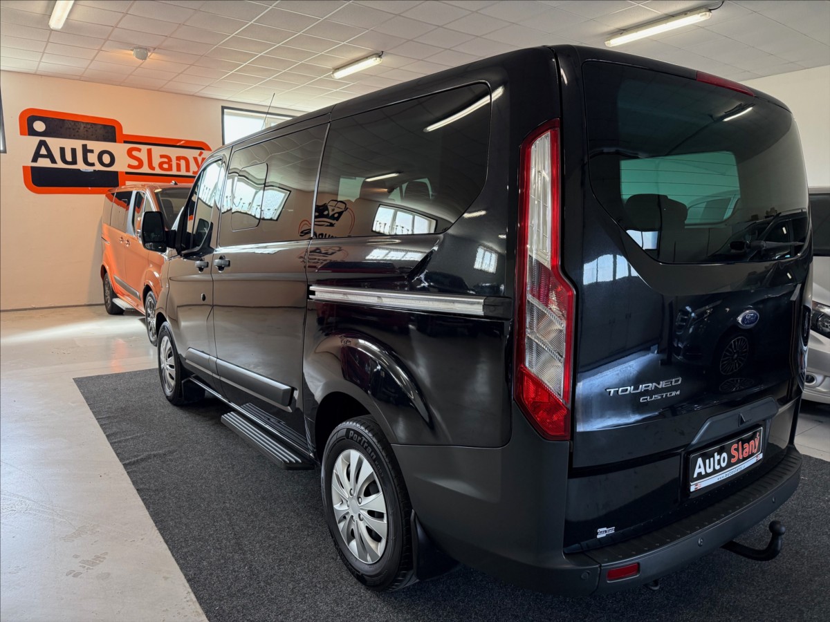 ford-tourneo-custom-2-2-9mist-92kw-po-servisu - 4
