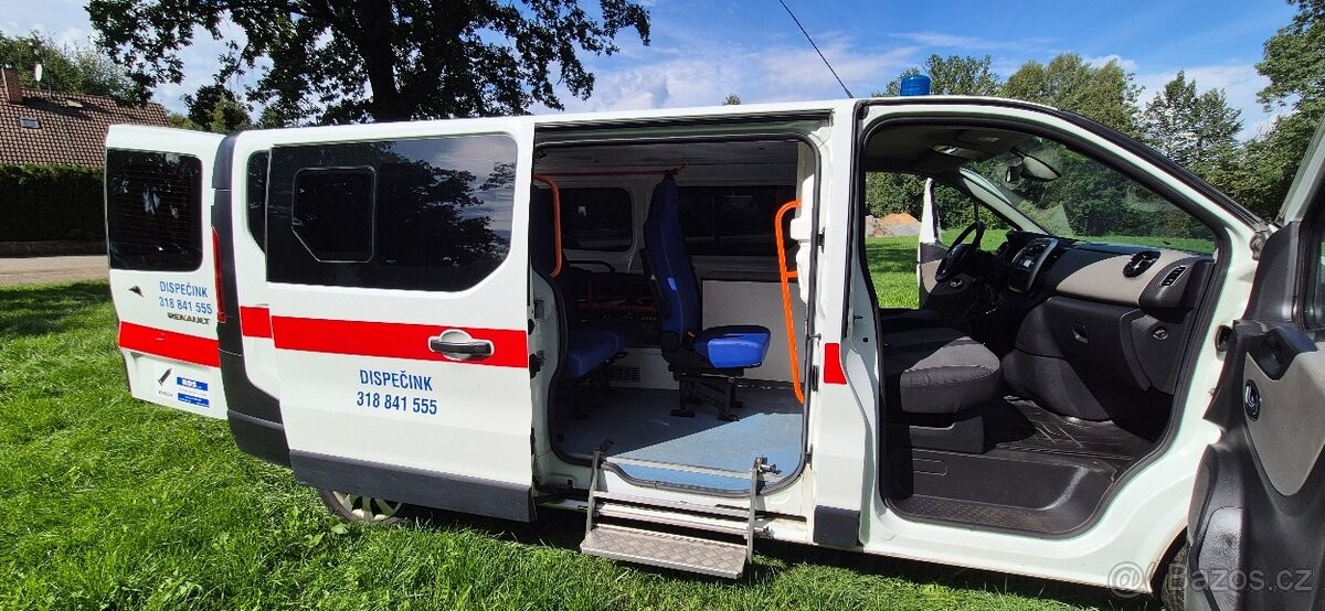 renault-trafic-1-6-sanitni-vuz - 2