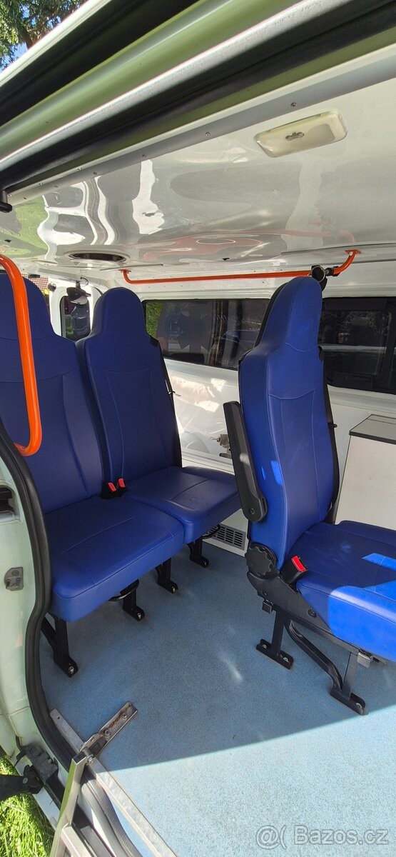 renault-trafic-1-6-sanitni-vuz - 6