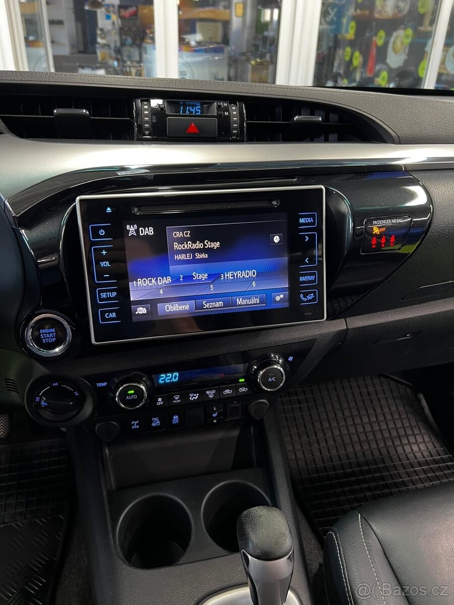 toyota-hilux-2-4-d-at-2018-odpocet-dph - 5