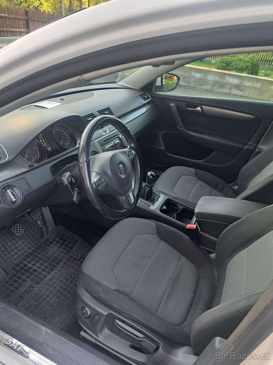 volkswagen-passat-b7 - 1