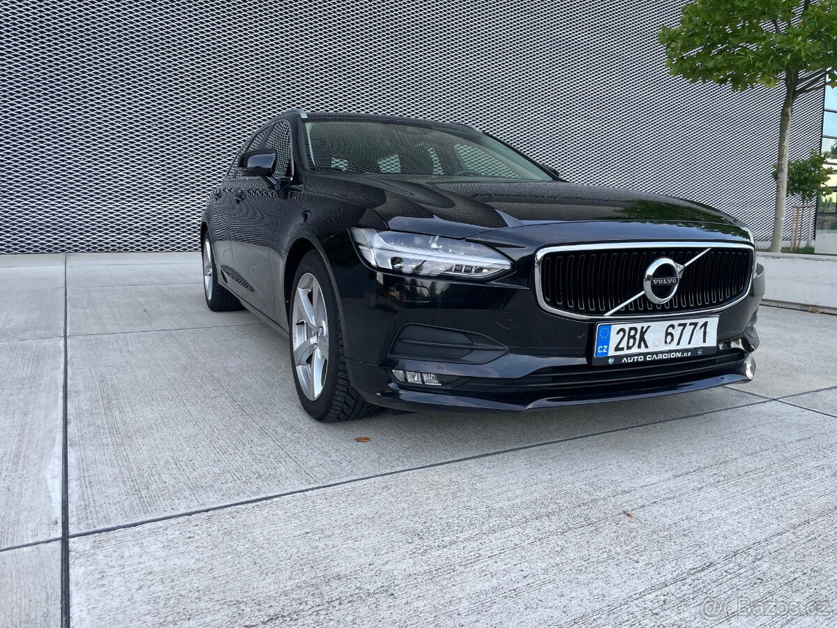 Volvo V90 2,0   145kw - automat 93 400 km