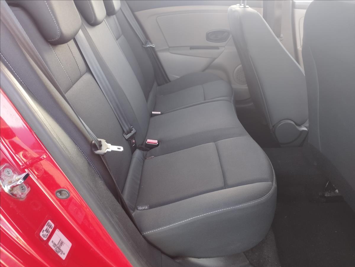 renault-megane-1-6-74kw-1-majitel-nove-v-cr-megane - 9