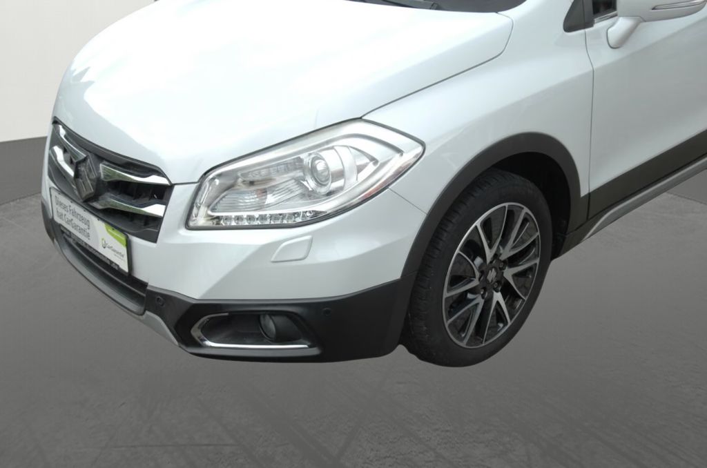 suzuki-sx4-s-cross-comfort-4x4-navigace-panorama - 3