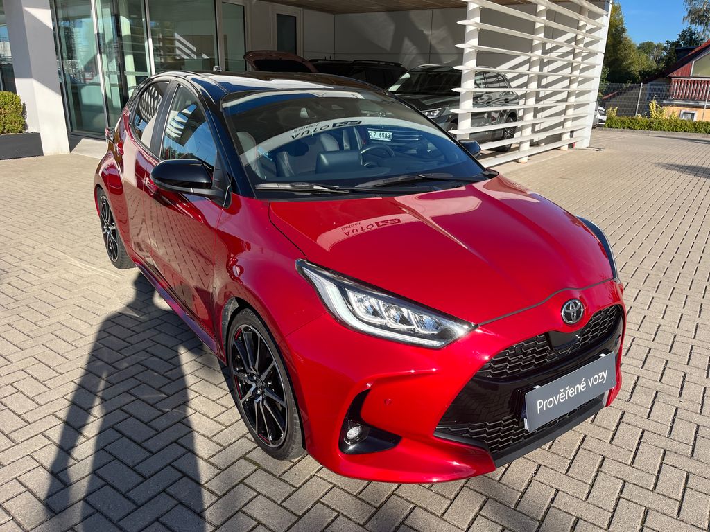 toyota-yaris-1-5-hybrid-e-cvt-gr-sport - 7