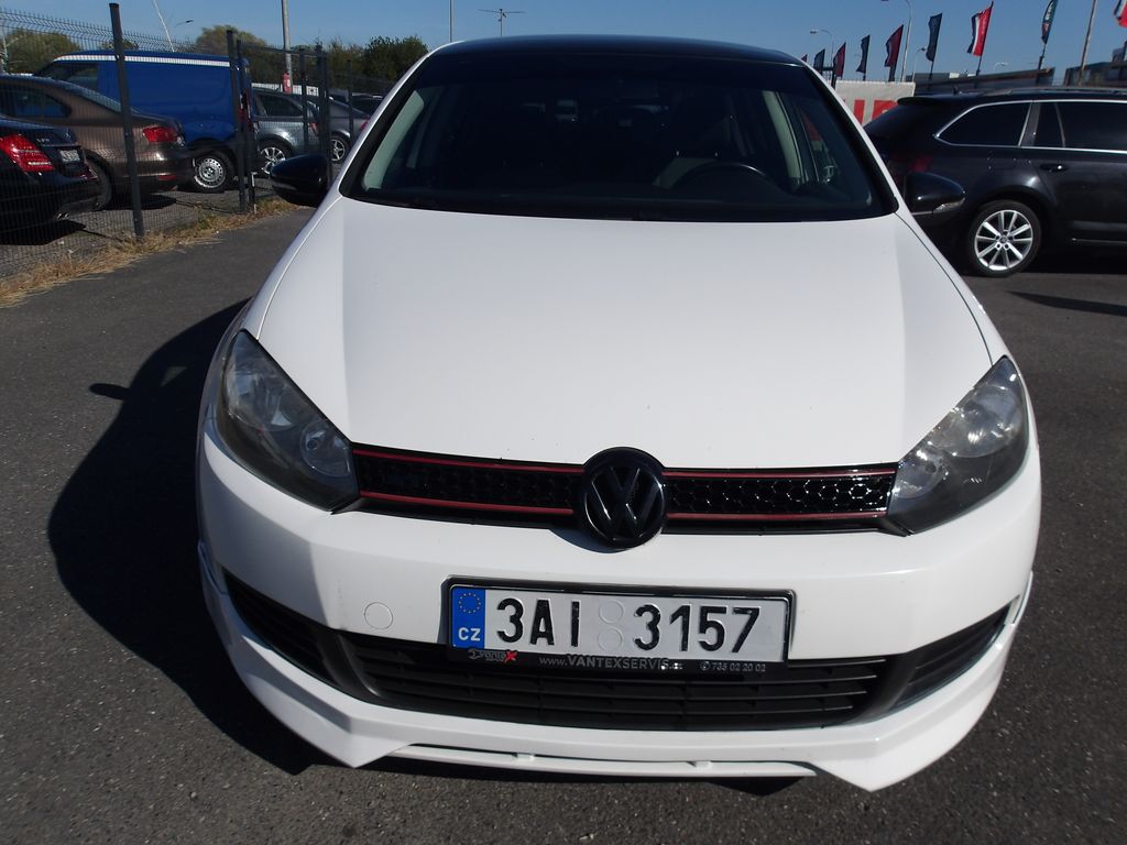 volkswagen-golf-1-6tdi-77kw-cr - 1