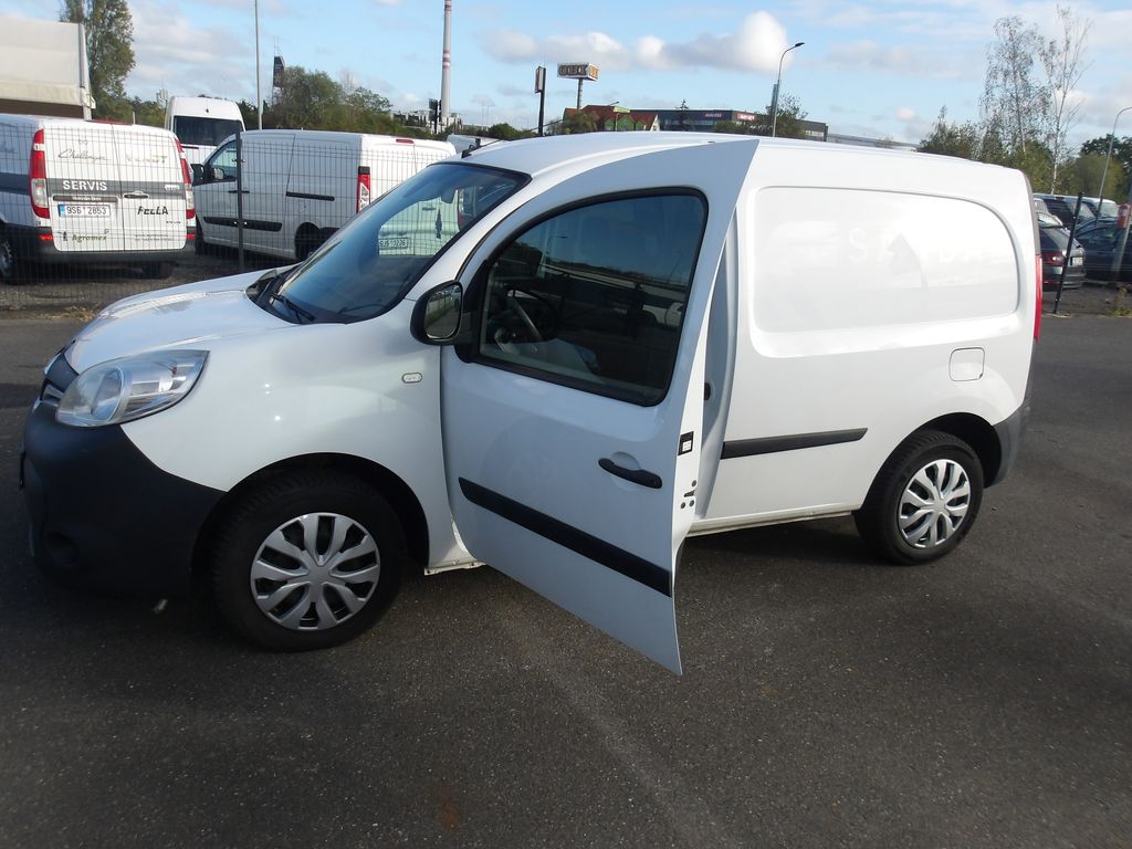 renault-kangoo-1-5dci-3-mista-park-kamera - 3