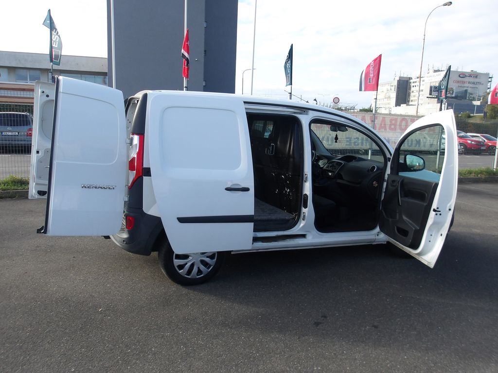 renault-kangoo-1-5dci-3-mista-park-kamera - 6