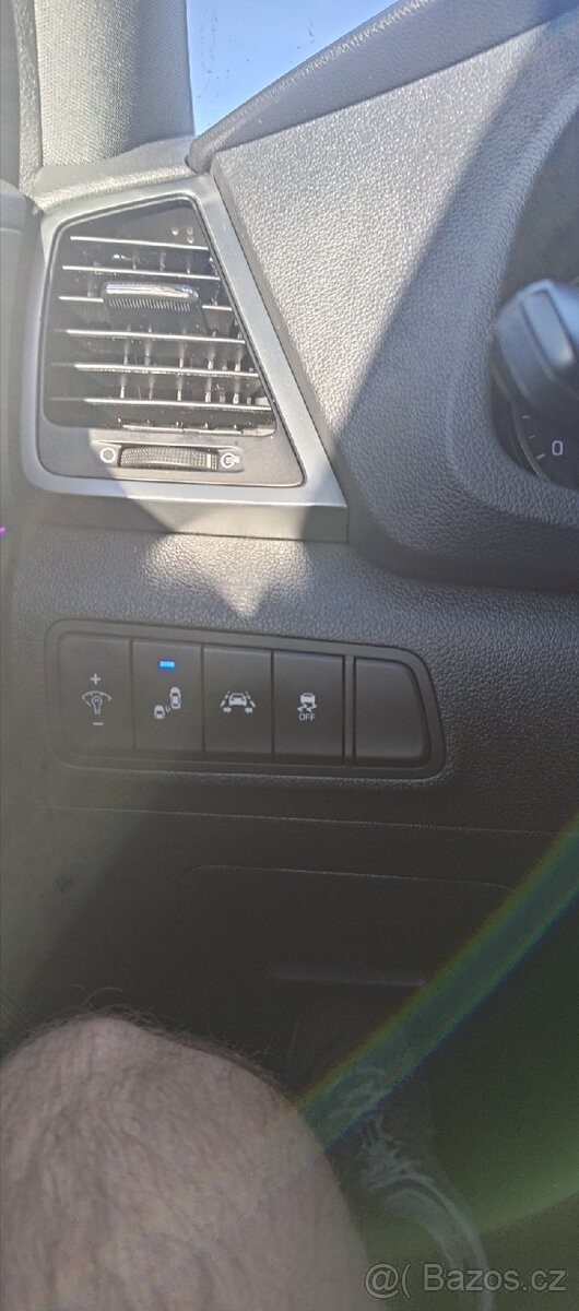 hyundai-tucson-2-0 - 5