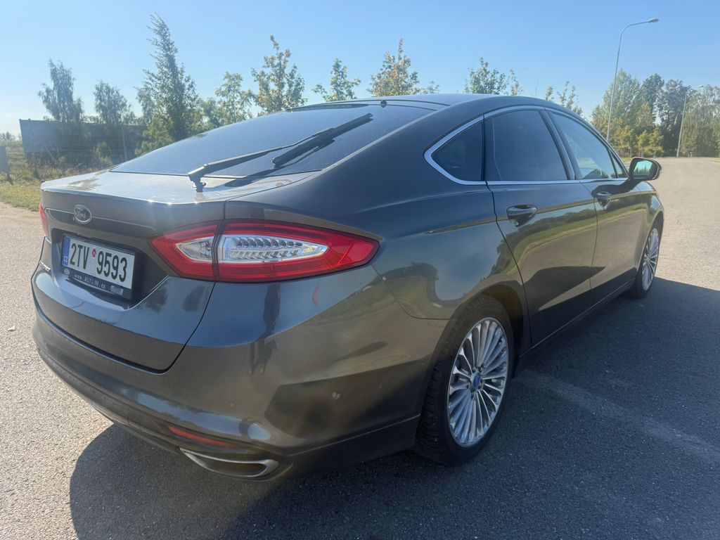 ford-mondeo-2-0-tdci-liftback-automat - 4