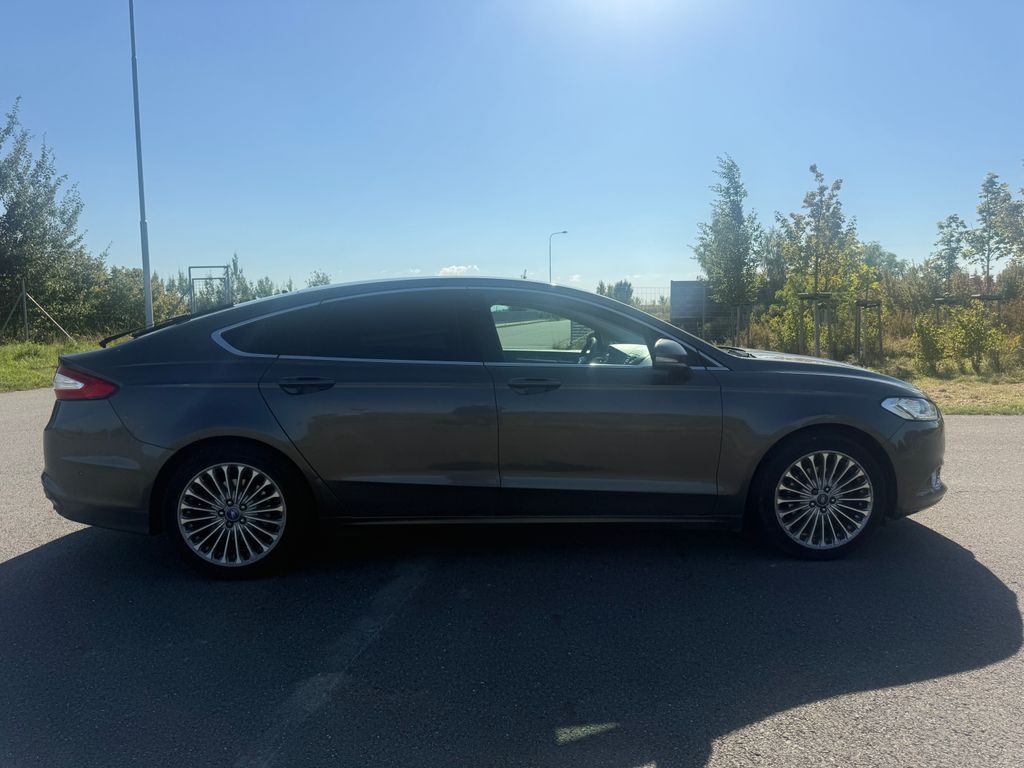 ford-mondeo-2-0-tdci-liftback-automat - 5