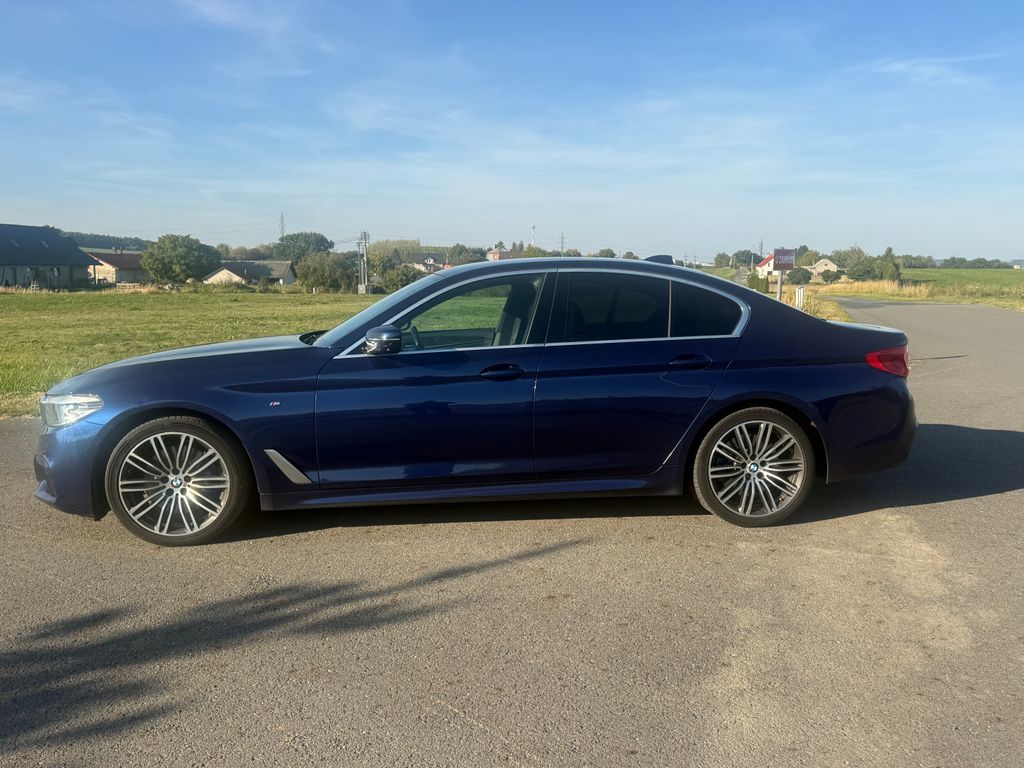 bmw-rada-5-x-drive-plna-vybava-odpocet-dph - 1