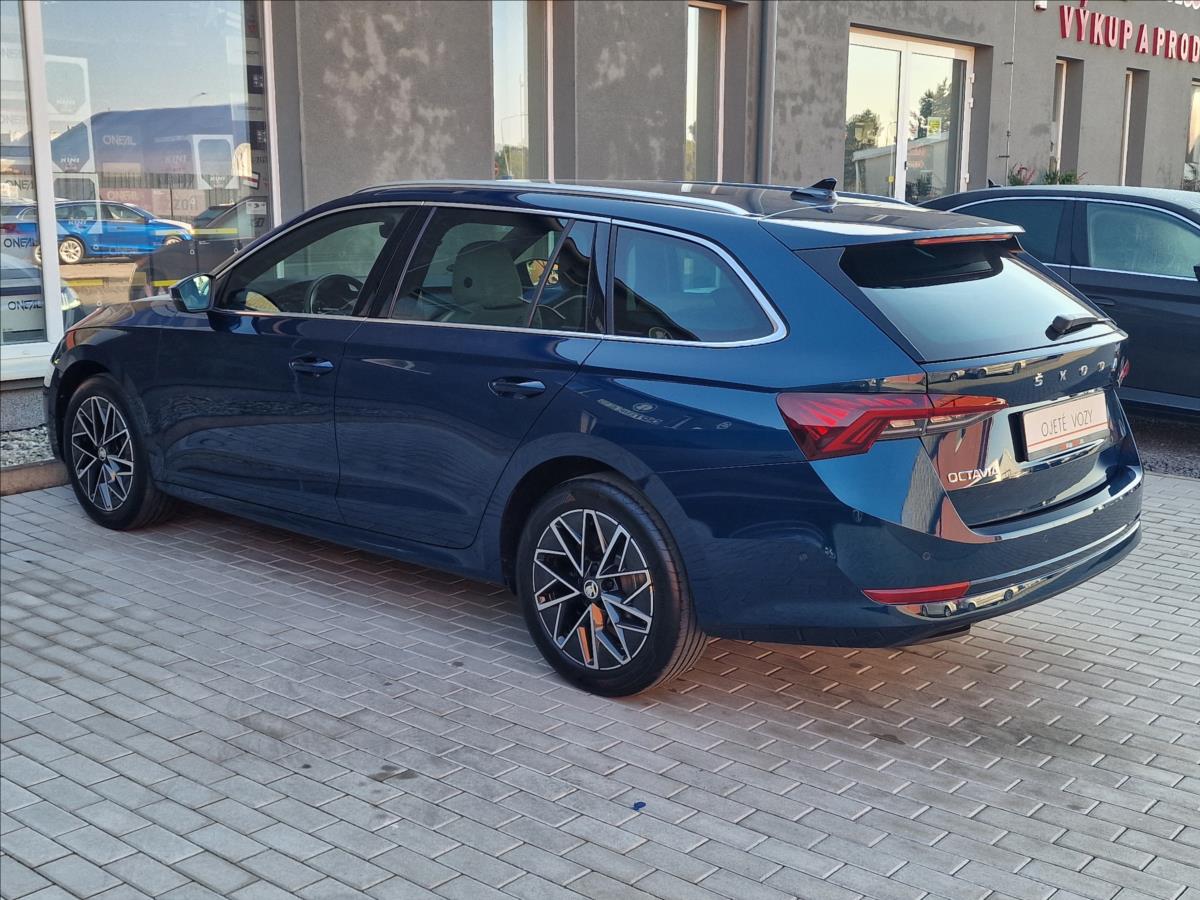 skoda-octavia-2-0-tdi-110kw-style-combi-cr - 6