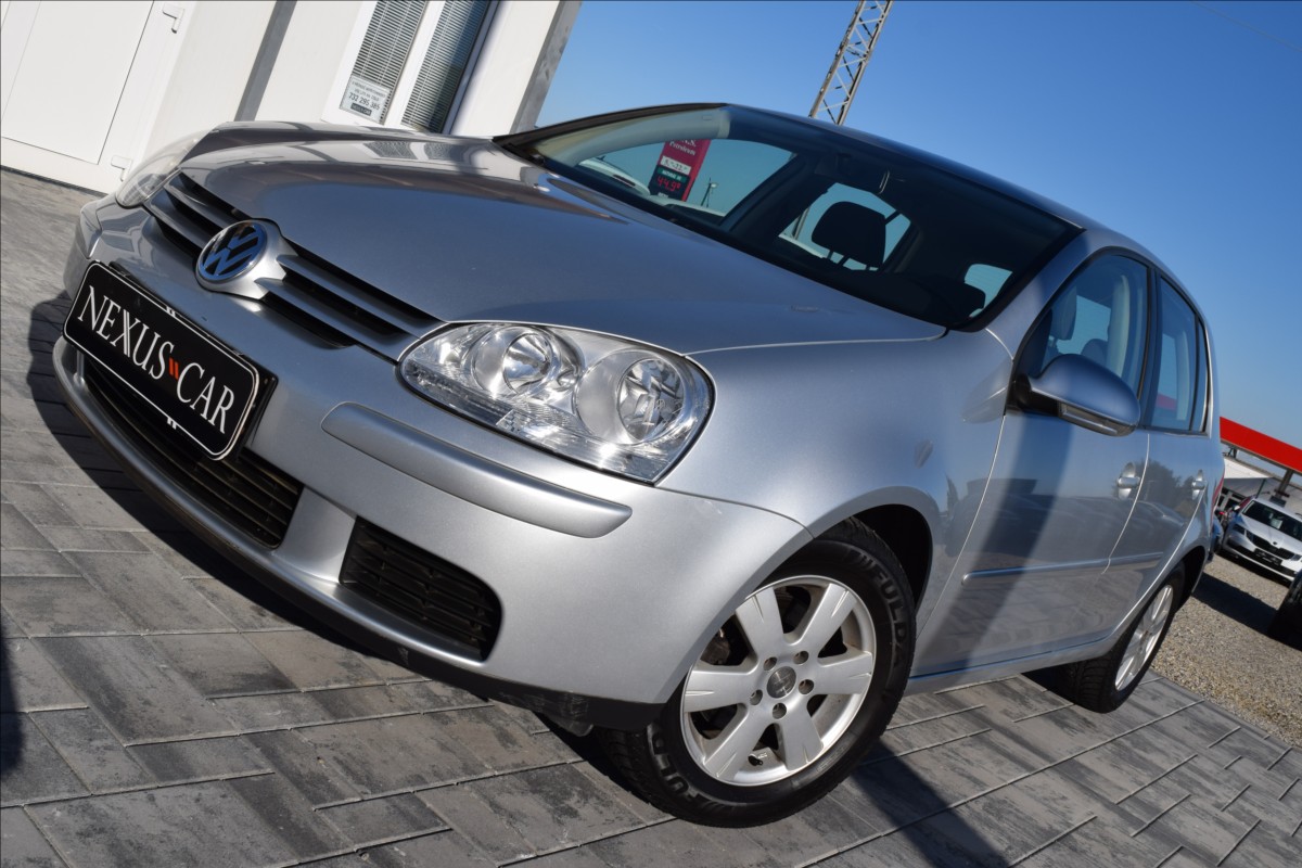 Volkswagen Golf 1,4 MPi 59KW NOVÁ STK ALU