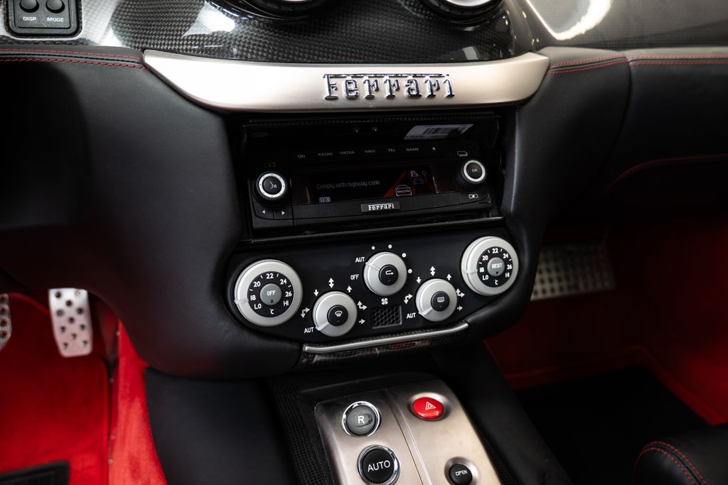 ferrari-599-fiorano-f1 - 9