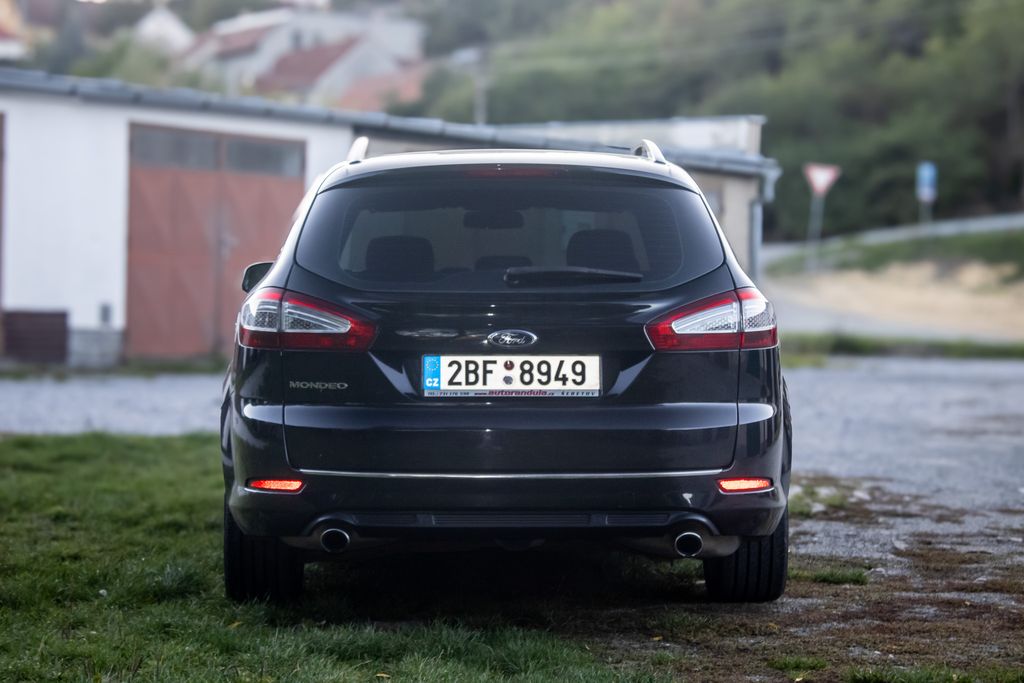 ford-mondeo-automat-176kw-239k-servisovane - 5