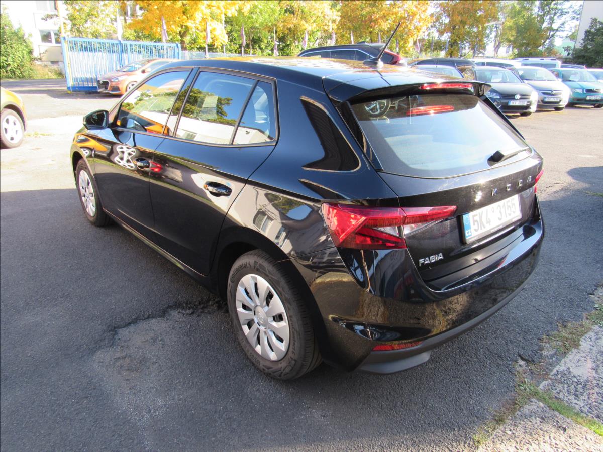 skoda-fabia-1-0-mpi-ambition - 3