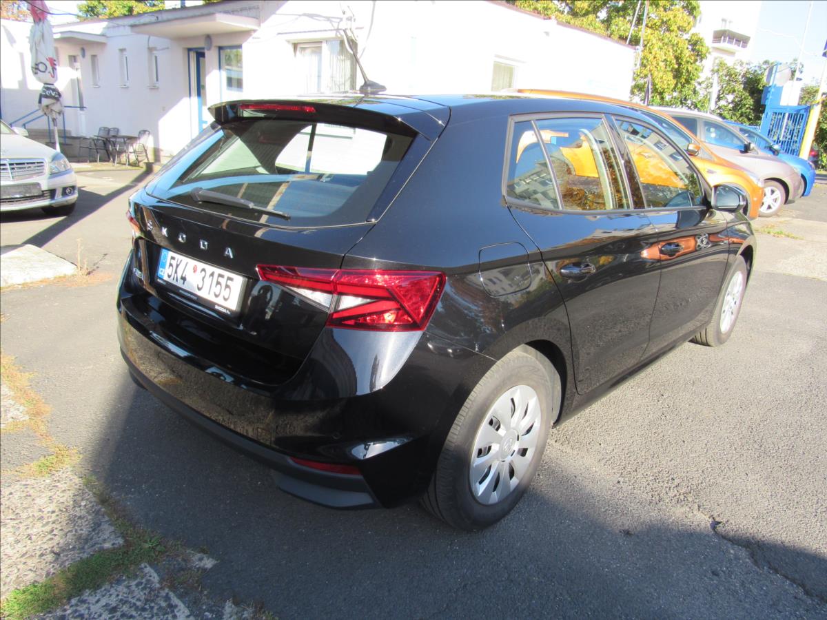 skoda-fabia-1-0-mpi-ambition - 5