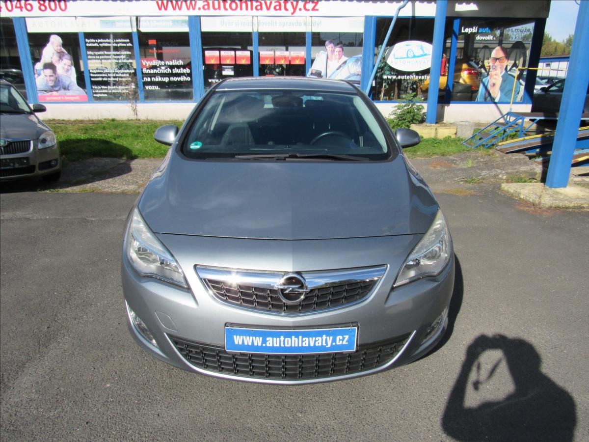 opel-astra-1-4-turbo-103kw - 1