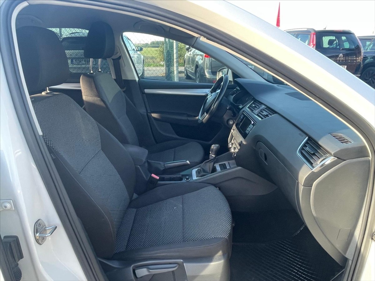 skoda-octavia-1-6-tdi - 9