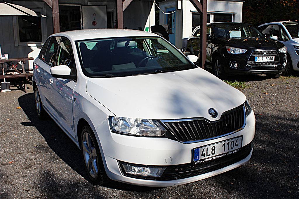 skoda-rapid-1-2-tsi-spaceback - 2