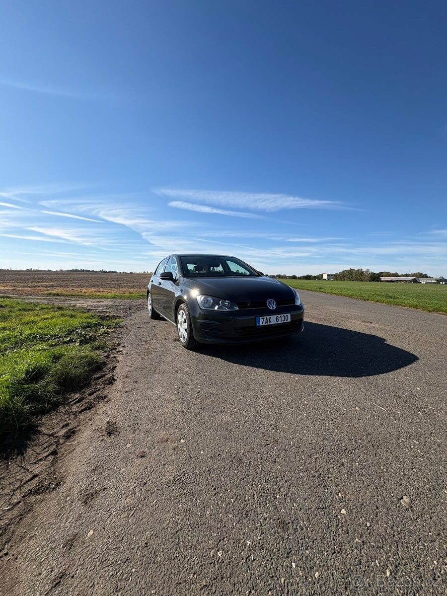 volkswagen-golf-1-2-tsi-63-kw-r-2015-181-000-km - 2
