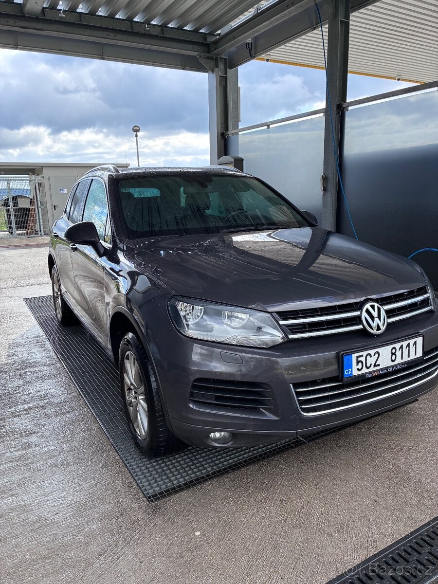 Volkswagen Touareg 3,0   2012, TDI V6 Bluemotion