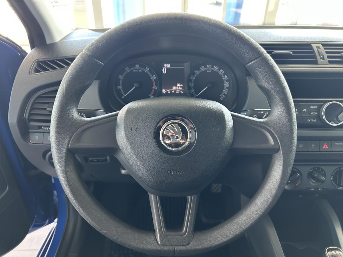 skoda-fabia-1-0-mpi-serviska-puvod-cr-dph - 9
