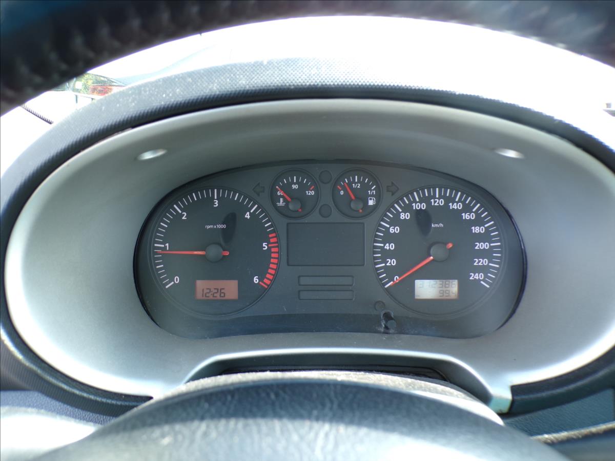 seat-toledo-1-9-tdi-96kw - 7