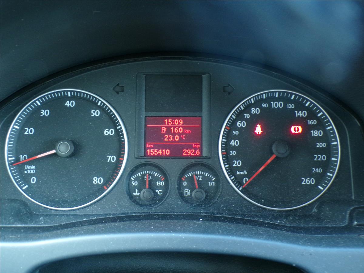 volkswagen-golf-plus-1-6-fsi-comfort - 7