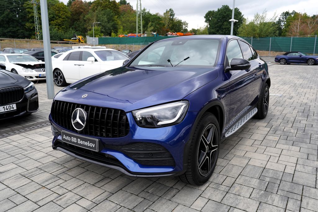 mercedes-benz-glc-glc-300-de-4matic-coupe-amg-cr - 1