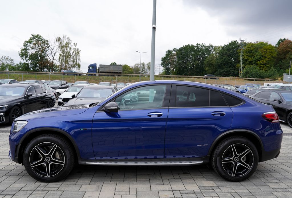 mercedes-benz-glc-glc-300-de-4matic-coupe-amg-cr - 2