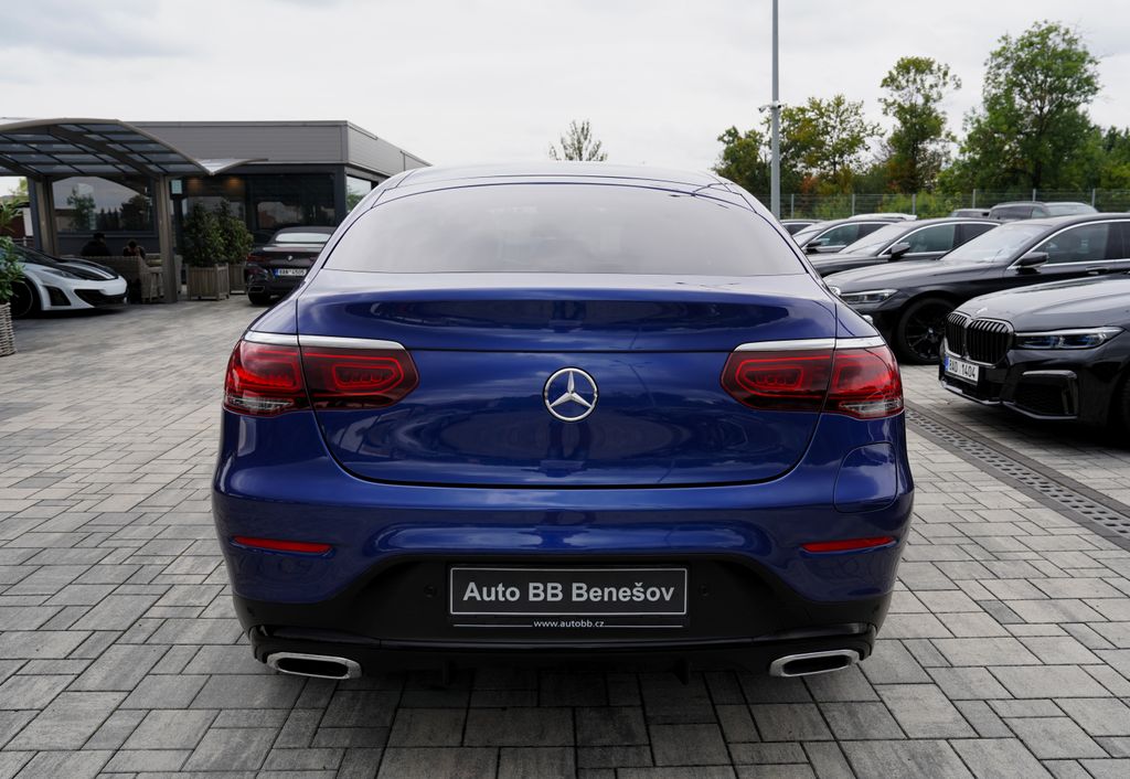 mercedes-benz-glc-glc-300-de-4matic-coupe-amg-cr - 4