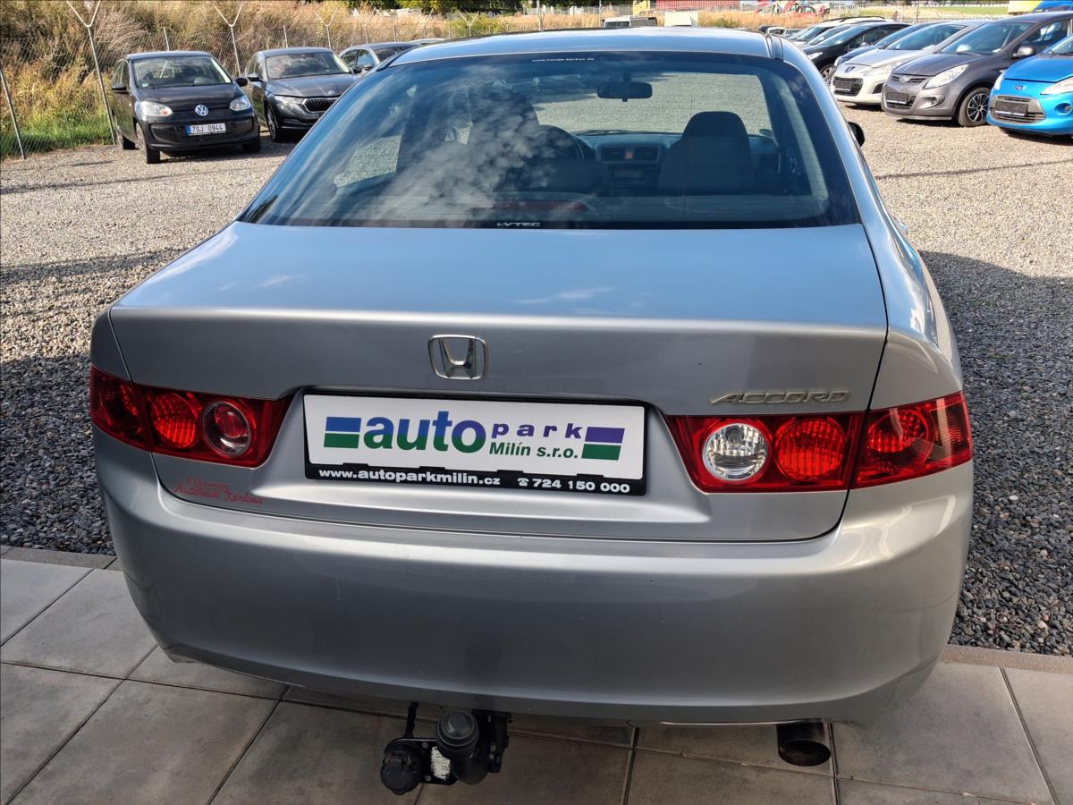 honda-accord-2-0-114kw - 5